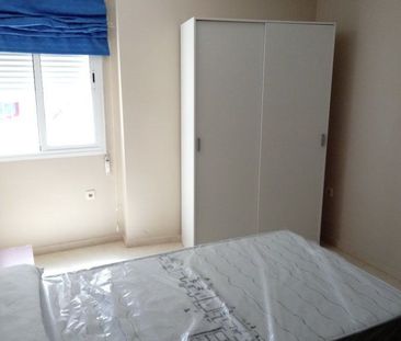 Alquiler Habitación en Avda. Andalucía, Jaén - Photo 6