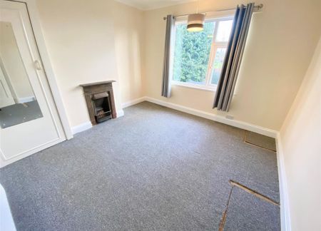 3 bedroom house - end terrace to rent - Photo 4