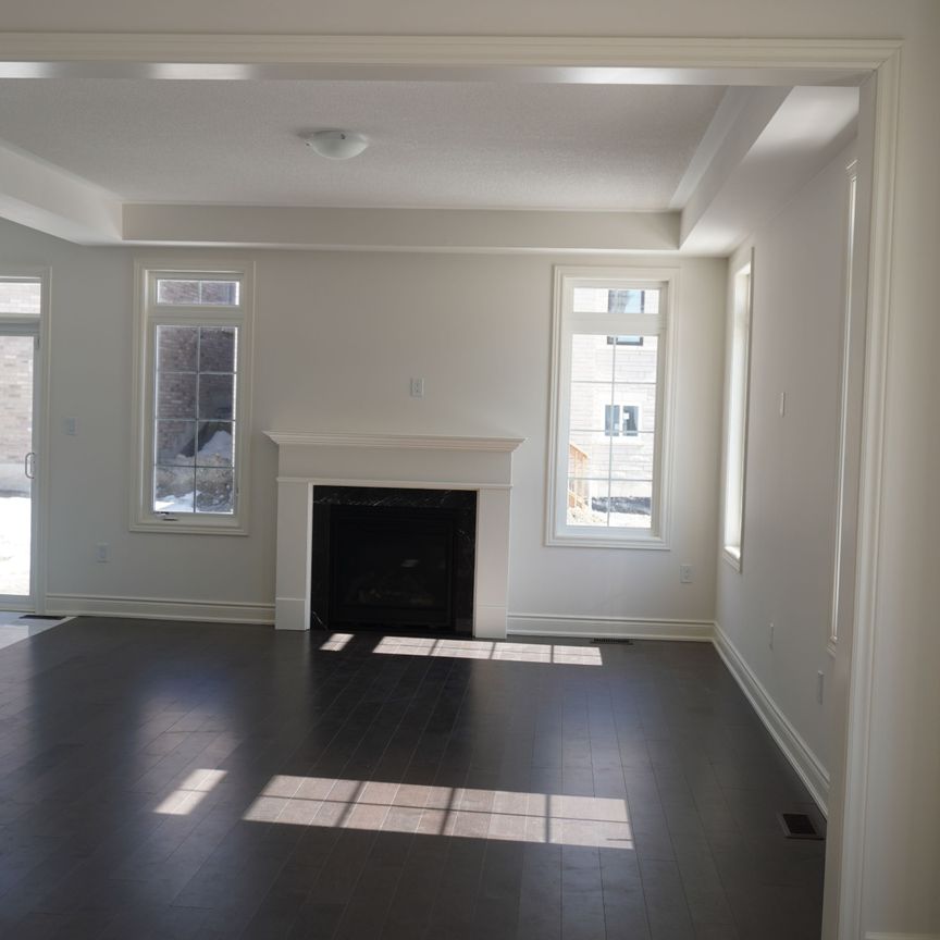 For Lease - 2107 Binbrook Drive, Oshawa, Ontario - Photo 1