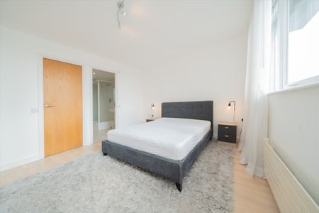 Hunt Close, Holland Park, W11, London - Photo 4