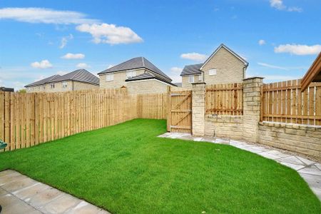 3 bedroom detached house to rent - Photo 2