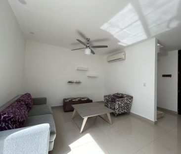 Townhouse de 2 recámaras, amueblado, en privada. - Photo 1