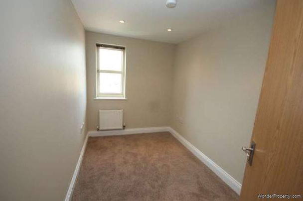 4 bedroom property to rent in Warrington - Photo 1