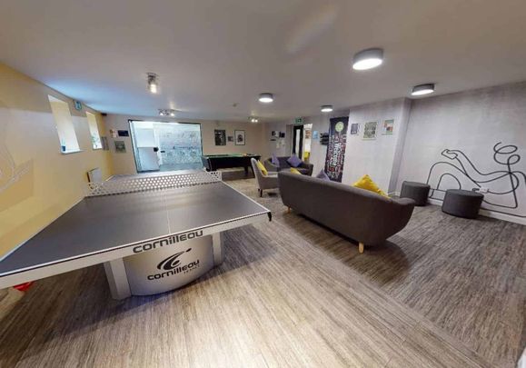 Platinum Studio - Photo 1