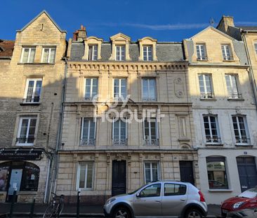 CAEN - F1 place des Petites Boucheries - Photo 1