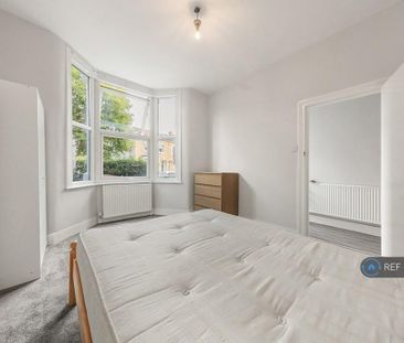 5 bedroom terraced house to rent - Photo 5