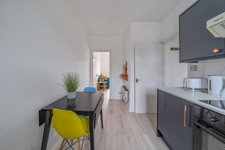 2 bedroom flat to rent - Photo 4