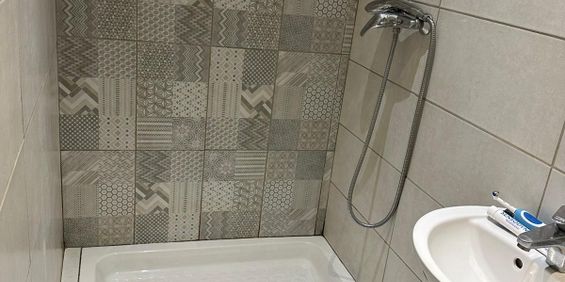 Location Appartement 1 pièce 16m² TOULON 83000 - Photo 3