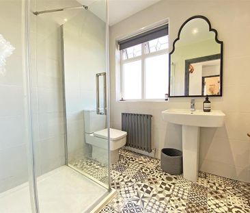 3 bedroom semi-detached house to rent - Photo 6