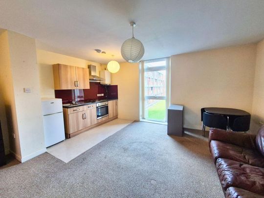 Studio to rent - Photo 1