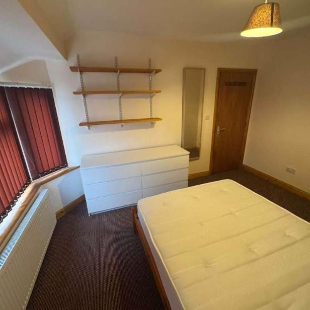 Liddell Road, Cowley, OX4 - Photo 1