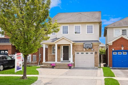 For Lease - 39 Harkness Drive, Whitby, Ontario - Photo 3