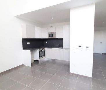 location Appartement T3 DE 75.4m² À BORDEAUX - Photo 6