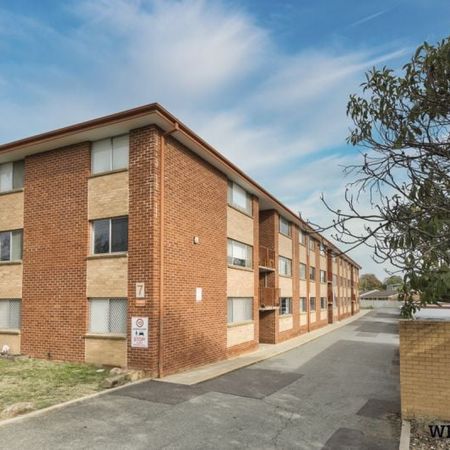 16/7 Young Street, Queanbeyan - Photo 3