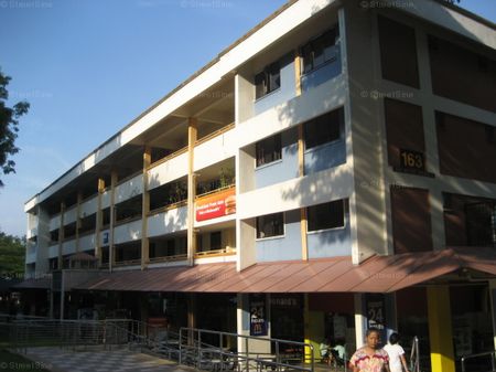 Blk 163 Mayflower Shopping & Food Centre (Ang Mo Kio), HDB 3 Rooms - For Rent - Photo 3