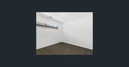 Modern & Well Appointed Two Bedroom Unit - Photo 2