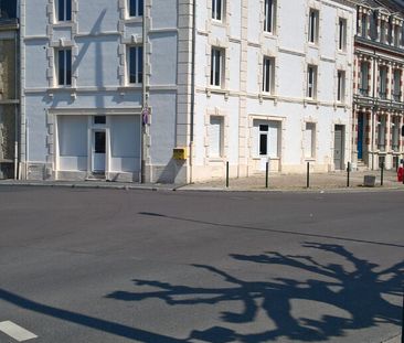 Appartement à louer - CHAMPS DE MARS - Photo 1