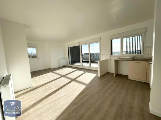 Location Appartement 5 pièces 103m² CAEN 14000 - Photo 1