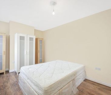 3 bedroom apartment to rent - Photo 5