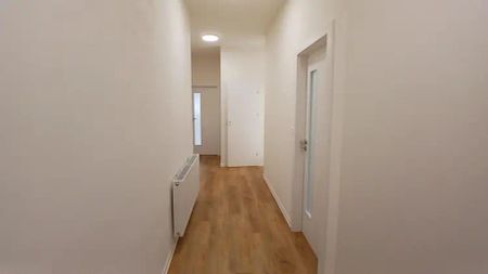 Pronájem bytu 3+kk - Brno - Veveří - Gorkého - po rekonstrukci - balkon - CP 69 m - Photo 2