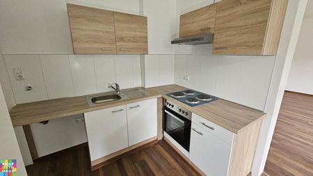Frisch saniert 1-Zimmerwohnung mit Küche - Photo 3