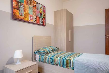 Via Rho, Milan, Lombardy 20125 - Photo 3