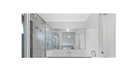 MODERN FAMILY HOME IN CONVENIENT LOCATION - Photo 3