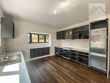 Friern Gardens, Wickford, SS12 - Photo 4