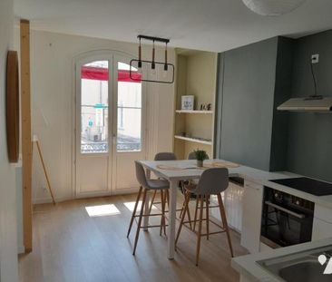 A LOUER APPARTEMENT MEUBLE T2 LAVAL - Photo 5