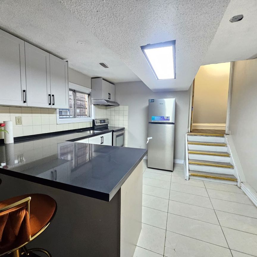 For Lease - 143 Murray Street Unit# Bsmt, Brampton, Ontario - Photo 1