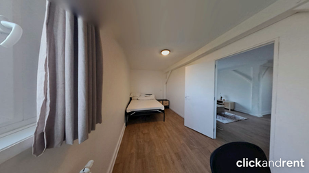 Grand Appartement Meublé de 90 m² avec Terrasse et Parking – Cergy - Photo 3