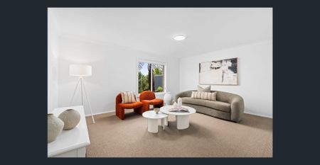 Spacious Family Home with Views! - Photo 3