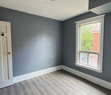 For Lease - 4 Fife Street, Hamilton, Ontario - Photo 4