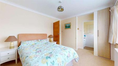 Purbeck Court, Swanage, BH19 - Photo 5