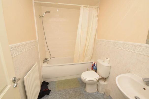 4 bedroom house to rent - Photo 1