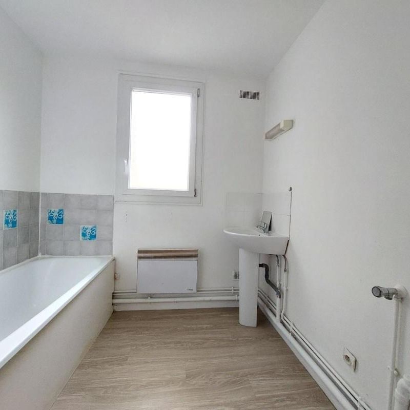 Location Appartement 2 pièces 33m² CAUDEBEC LES ELBEUF 76320 - Photo 1
