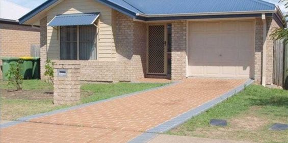 FAMILY HOME IN A GREAT LOCATION - Photo 3