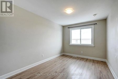 82 VIMY RIDGE CRESCENT - Photo 4