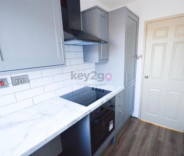 1 bedroom flat to rent - Photo 6