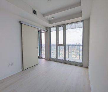 For Lease - 3900 Confederation Parkway Unit# 4612, Mississauga, Ont... - Photo 4