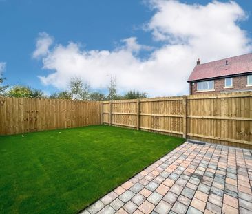 3 bedroom semi-detached house to rent - Photo 1
