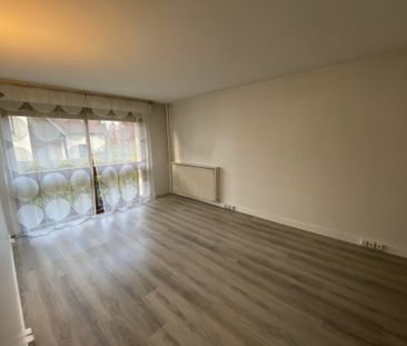 Location Appartement 2 pièces 50m² ENGHIEN LES BAINS 95880 - Photo 2