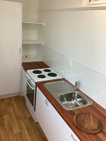 Unit in Town - Photo 3