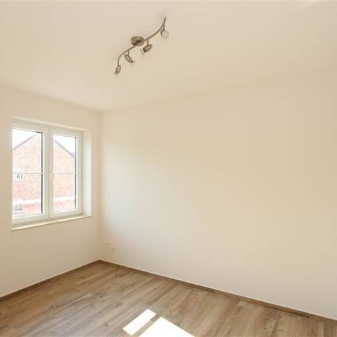 Appartement te huur - Photo 1
