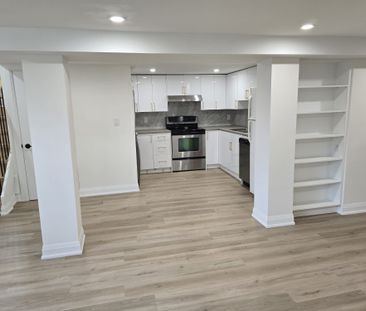 For Lease - 44 Child Drive Unit# Basement, Aurora, Ontario - Photo 4