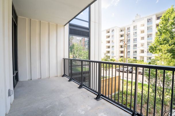For Lease - 91 Montclair Avenue Unit# 201, Toronto, Ontario - Photo 1
