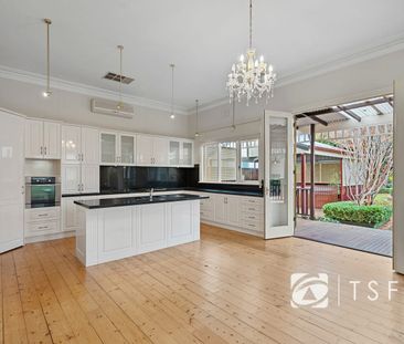 The Kind of Home That Rarely Becomes Available - Gardener Included - Photo 4