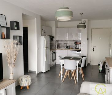 Location Appartement 2 pièces 42m² GARDANNE 13120 - Photo 2