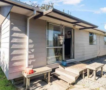 Family Home in Fairy Springs - Photo 3