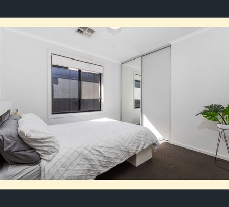 18B Rowe Street, Para Hills, SA 5096 - Photo 2